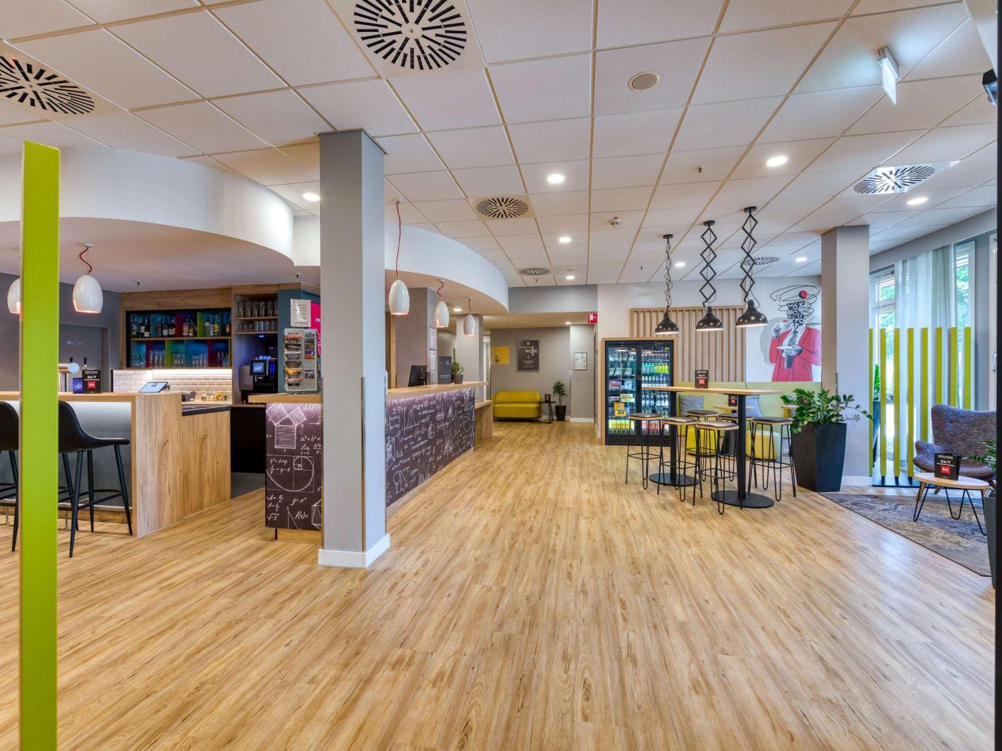 Ibis Hotel Frankfurt Messe West Frankfurt nad Menem Zewnętrze zdjęcie