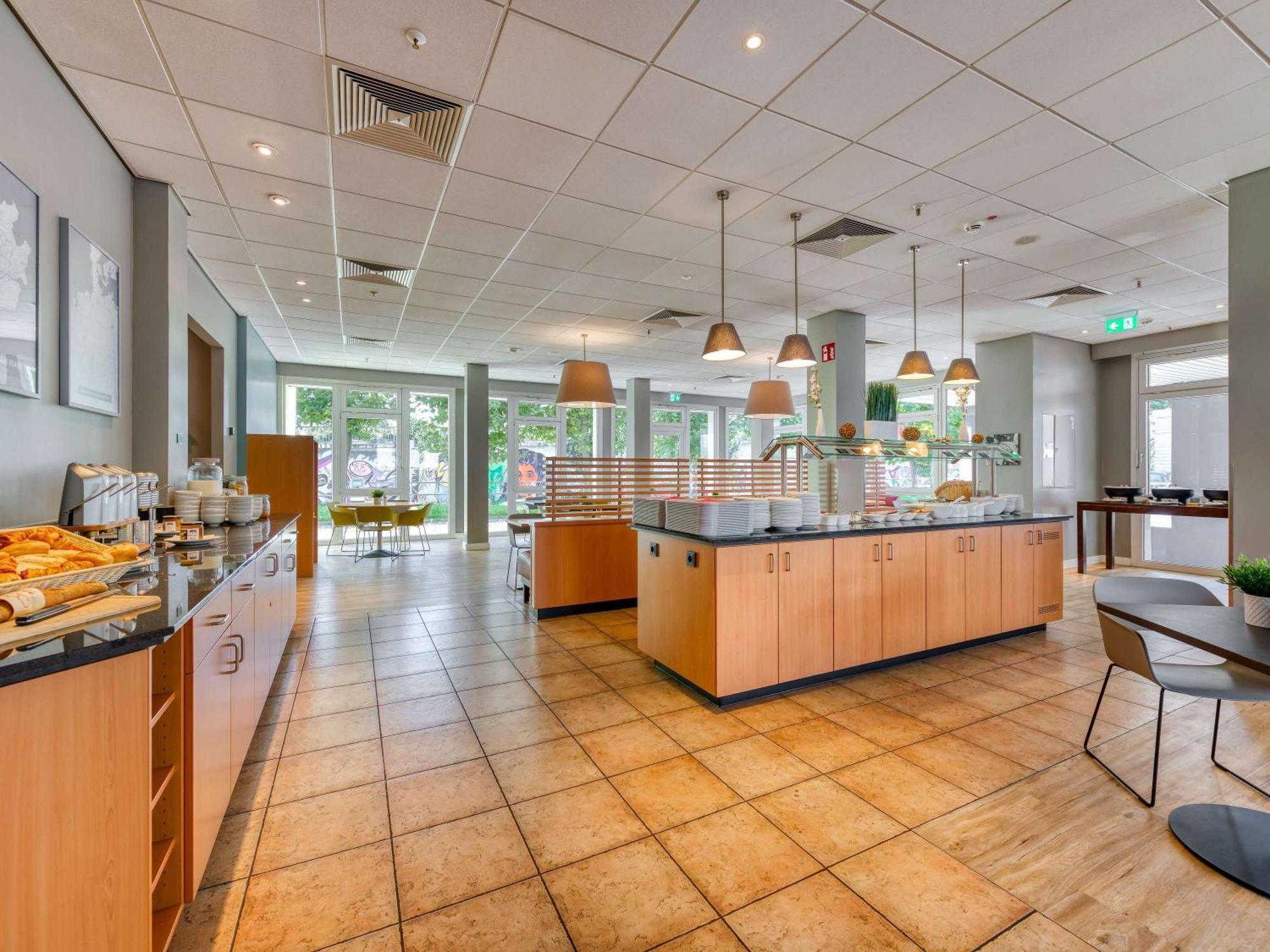 Ibis Hotel Frankfurt Messe West Frankfurt nad Menem Zewnętrze zdjęcie