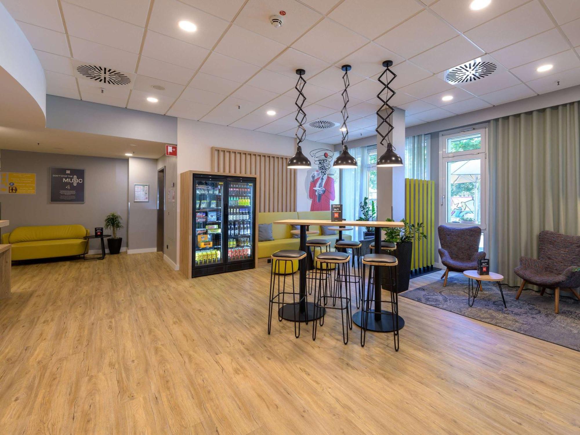 Ibis Hotel Frankfurt Messe West Frankfurt nad Menem Zewnętrze zdjęcie