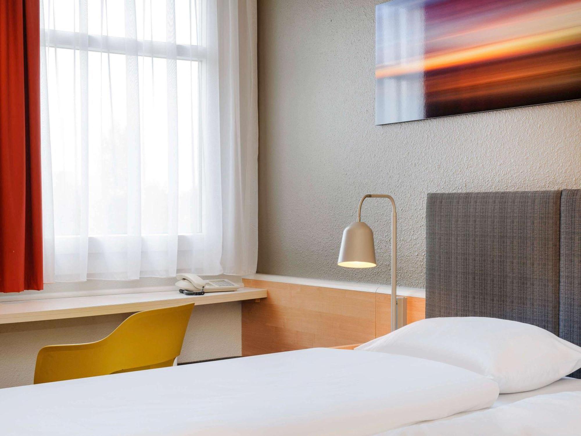 Ibis Hotel Frankfurt Messe West Frankfurt nad Menem Zewnętrze zdjęcie