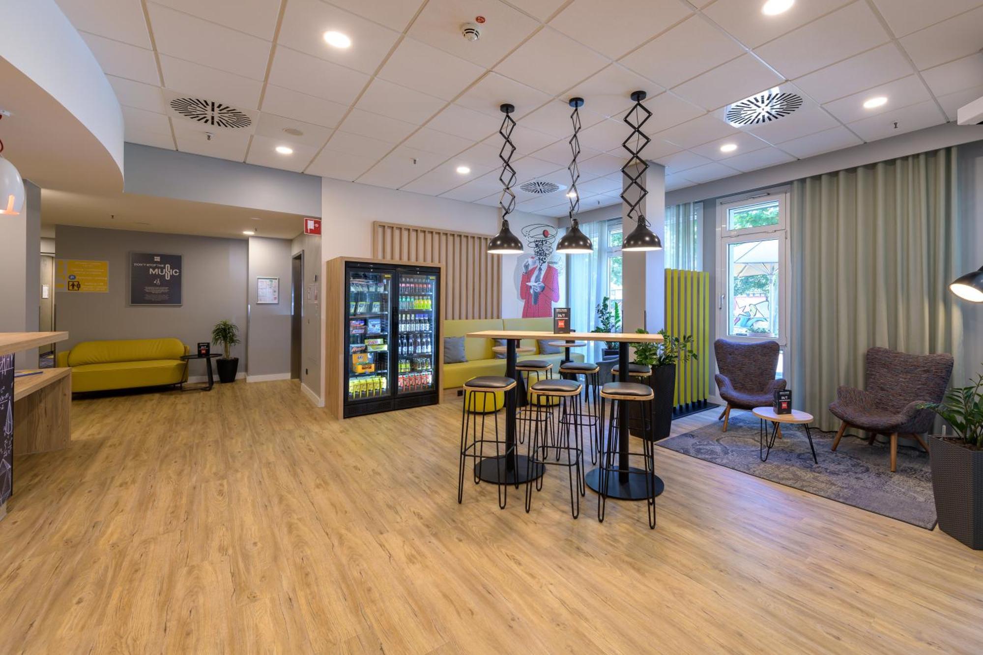 Ibis Hotel Frankfurt Messe West Frankfurt nad Menem Zewnętrze zdjęcie